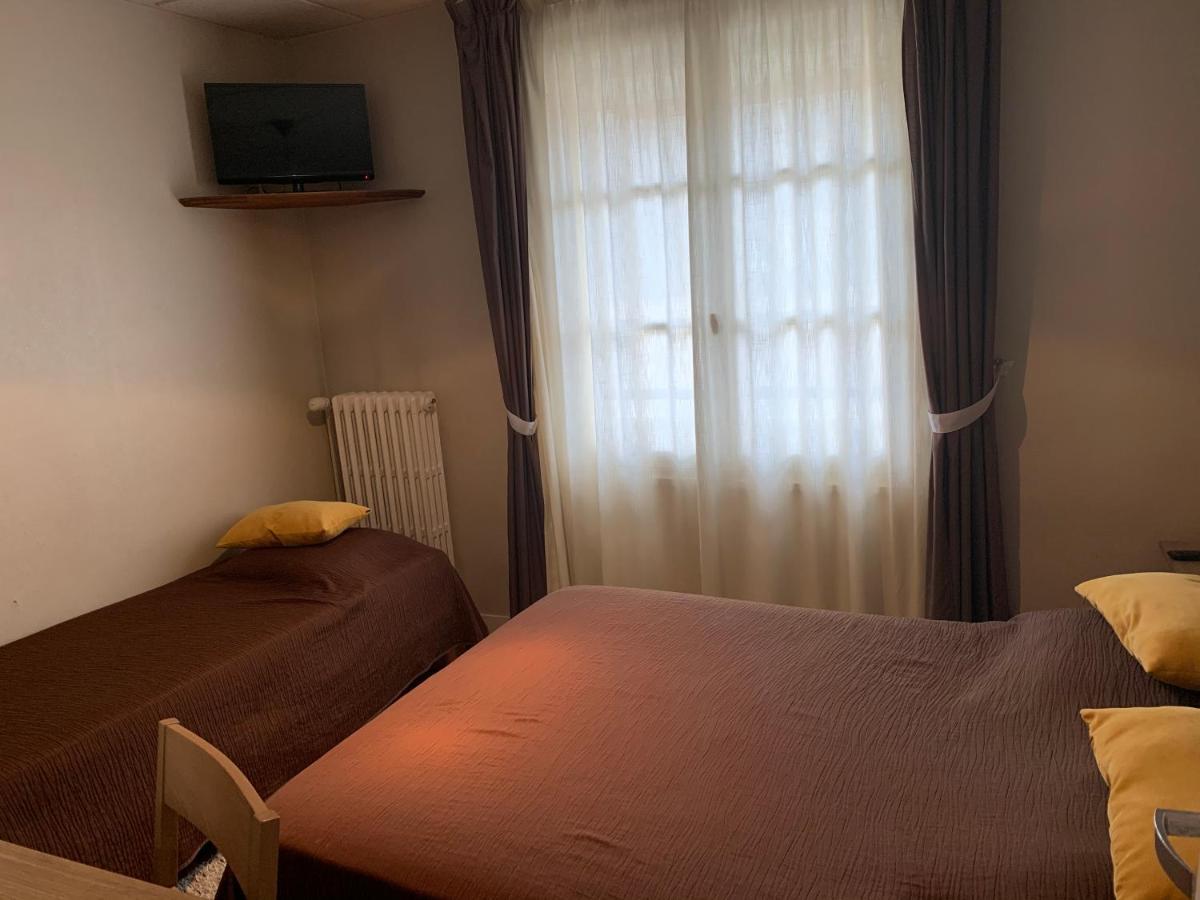 Au Vieux Puits Hotel Villers-Bocage  Ngoại thất bức ảnh
